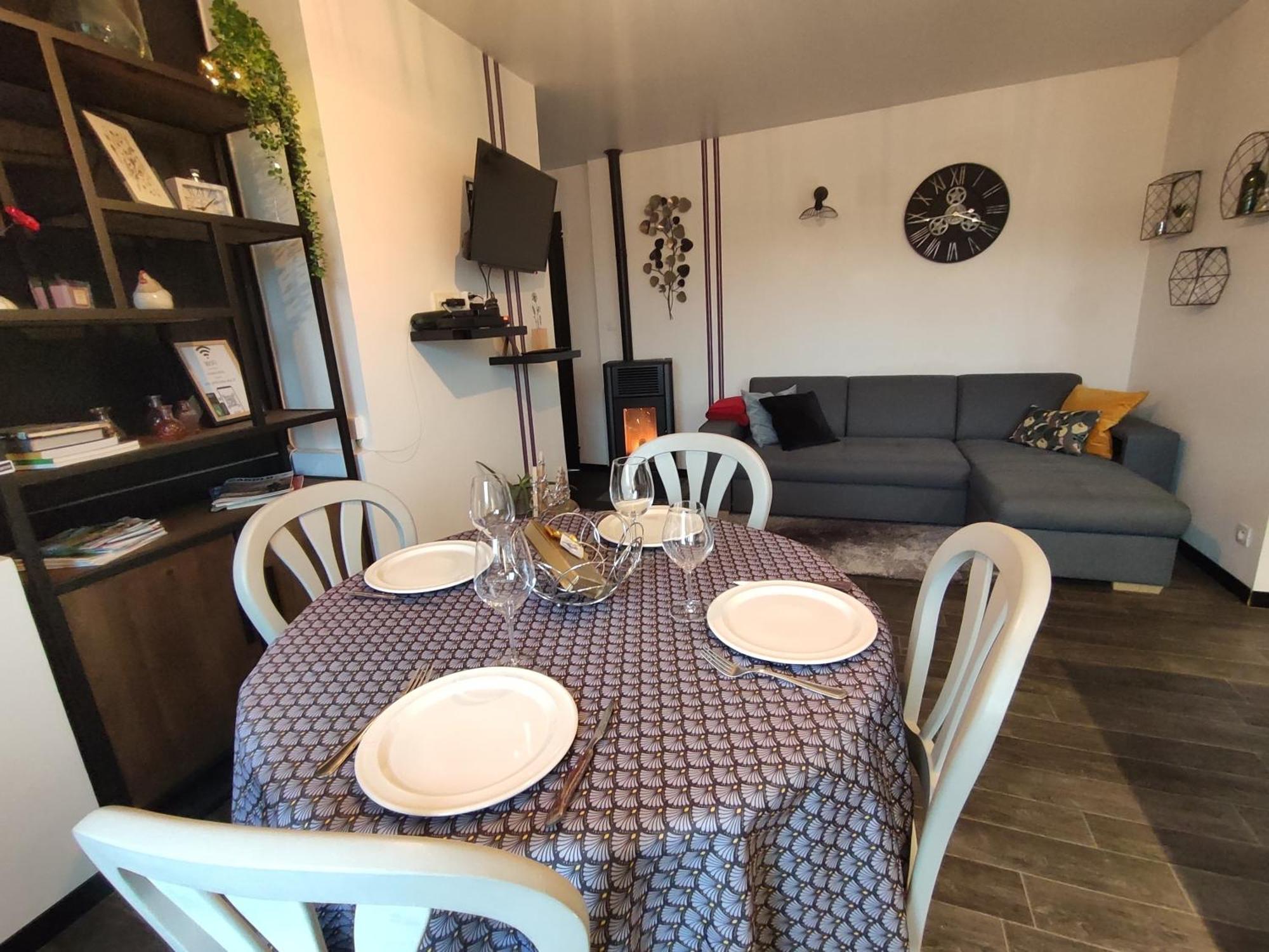 Appartement Cosy Centre-Ville Wifi Parking Charleville-Mézières Eksteriør billede